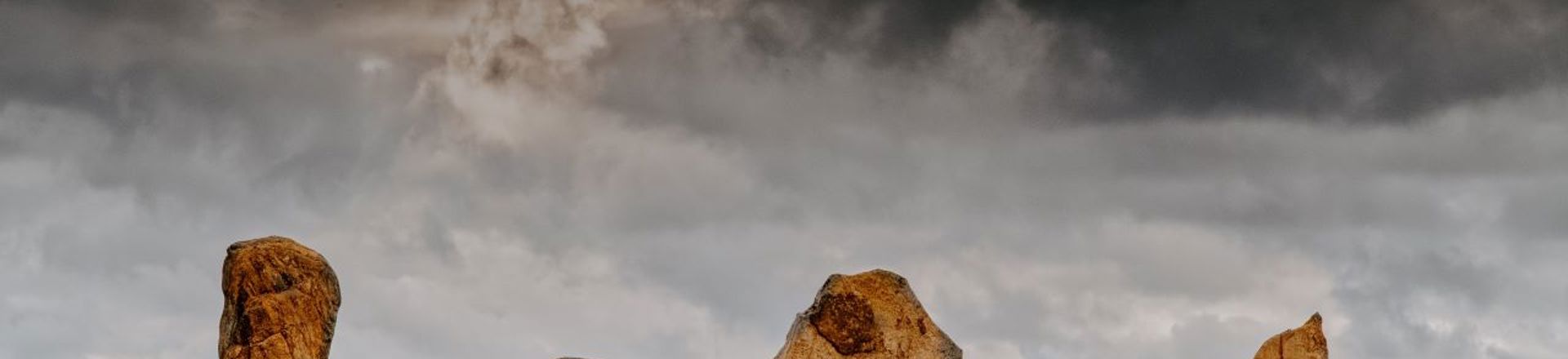 Calanish Satnading Stones resized.jpg