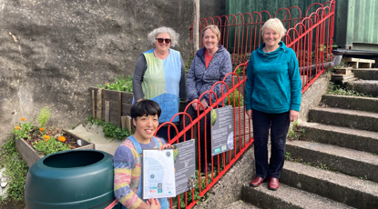 Team Photo Of Oban Heritage Of Colours Project With “Heritage Hero Gold Award” From CHARTS, 2022, Credit Naoko Mabon
