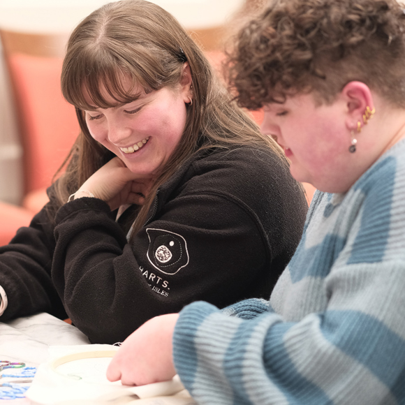 Colmcille Embroidery Workshop 131023 Khara Amy Macphail WLG Post LR Web 8171