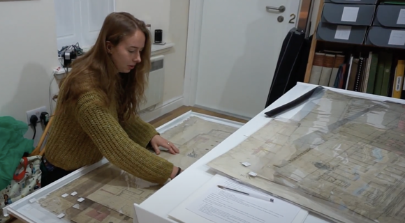 Rosanna Barraclough At The Argyll Papers In The Archives At The Argyll Papers 2022, Credit Chartpng (1)